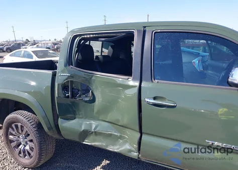 2022 Toyota Tacoma Limited z USA, uszkodzony, nr VIN 3TMGZ5AN3NM510455